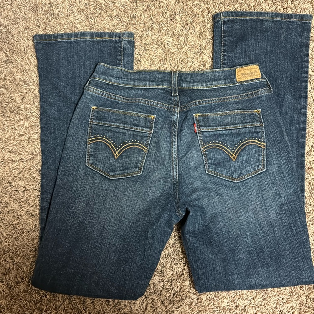 Levis jeans
